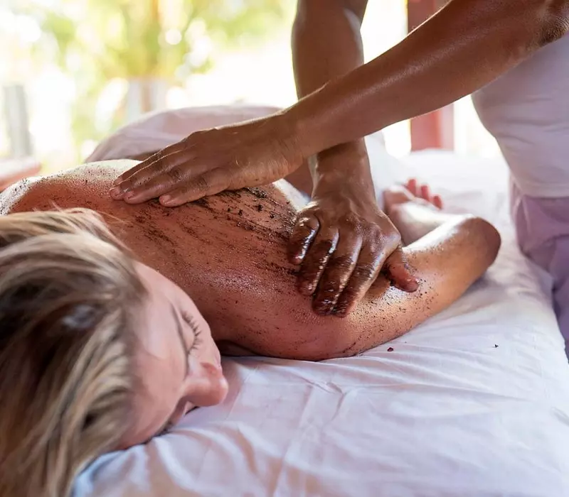 aproveite o spa do txai